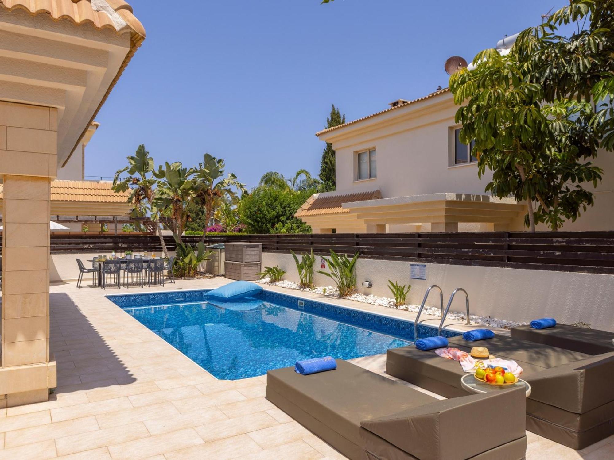 Villa Malama Paralimni Exterior foto